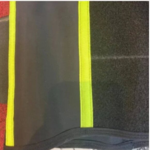 Posture Correcting Latex Cincher w/ Double Velcro Compression| Black w/ Yellow - Picture 6 of 8